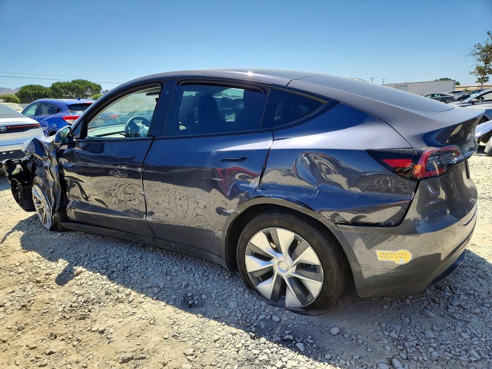 Продажа на аукционе авто 2022 Tesla Model Y, vin: 7SAYGAEE4NF391352, номер лота: 59854346