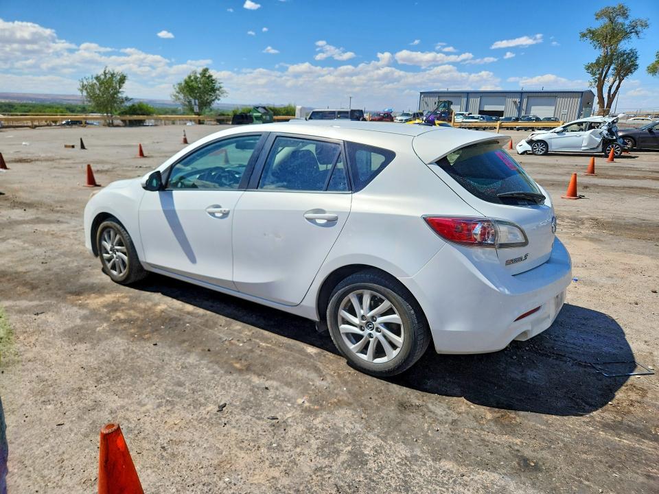 74515685 :رقم المزاد ، JM1BL1LP0D1738587 vin ، 2013 Mazda 3 مزاد بيع