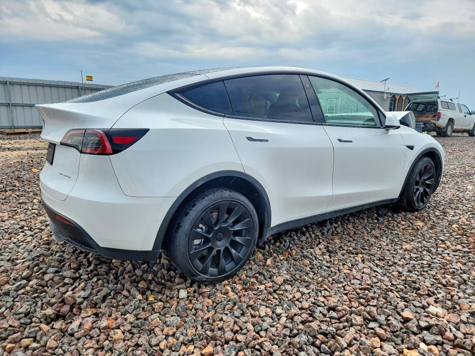 2022 Tesla Model Y მანქანა იყიდება აუქციონზე, vin: 7SAYGDEE6NA016352, აუქციონის ნომერი: 62466636
