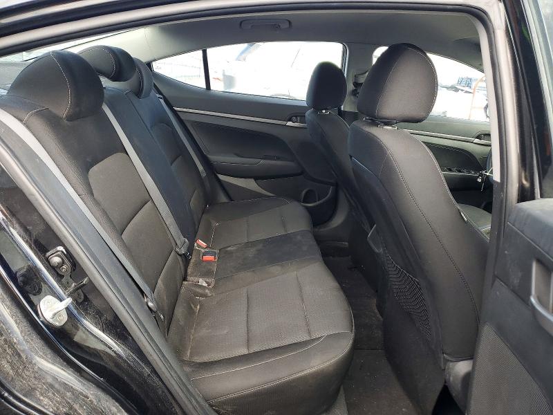 61965616 :رقم المزاد ، 5NPD74LF9HH150756 vin ، 2017 Hyundai Elantra مزاد بيع