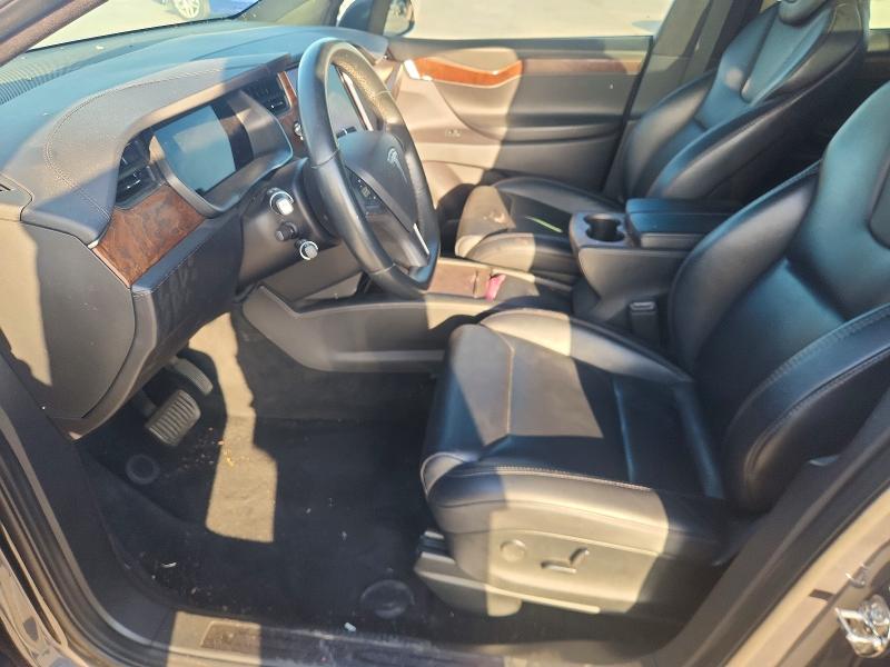 Продажа на аукционе авто 2018 Tesla Model X, vin: 5YJXCAE25JF117775, номер лота: 60075626