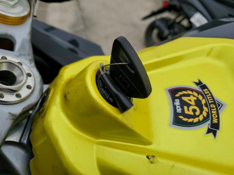 59189436 :رقم المزاد ، ZD4XGUA08TS000664 vin ، 2026 Aprilia Rs مزاد بيع