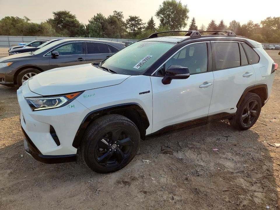 Auction sale of the 2021 Toyota Rav4, vin: 4T3E6RFV8MU040579, lot number: 60667686