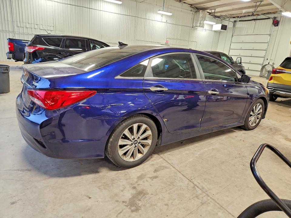 59089256 :رقم المزاد ، 5NPEC4AC8EH827655 vin ، 2014 Hyundai Sonata مزاد بيع