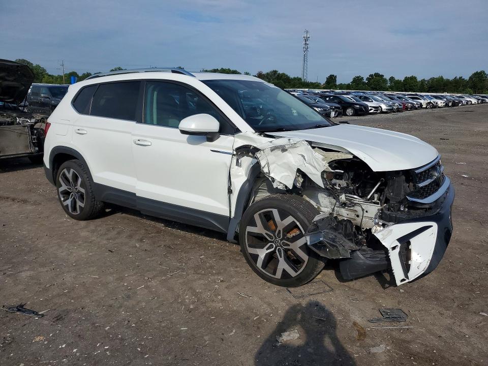 Продажа на аукционе авто 2022 Volkswagen Taos, vin: 3VV2X7B2XNM066783, номер лота: 60770406