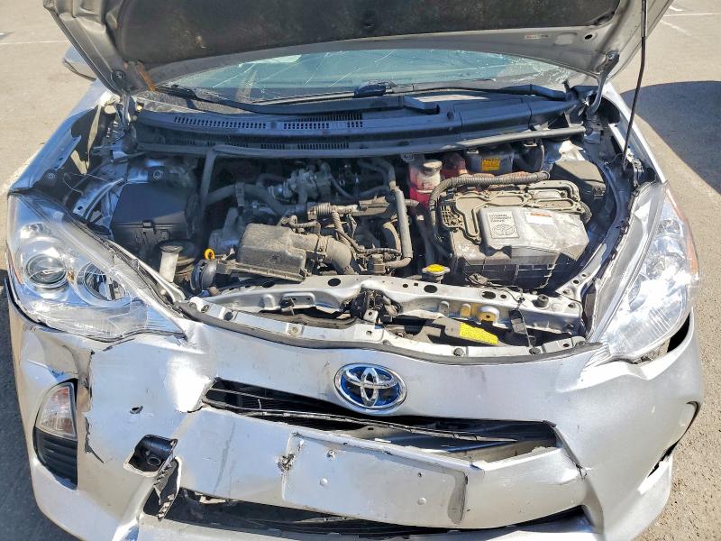 62286486 :رقم المزاد ، JTDKDTB37C1024056 vin ، 2012 Toyota Prius C مزاد بيع