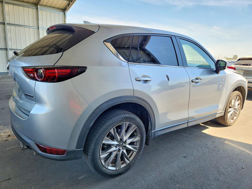 2021 Mazda Cx-5 მანქანა იყიდება აუქციონზე, vin: JM3KFADM7M1395635, აუქციონის ნომერი: 62412696