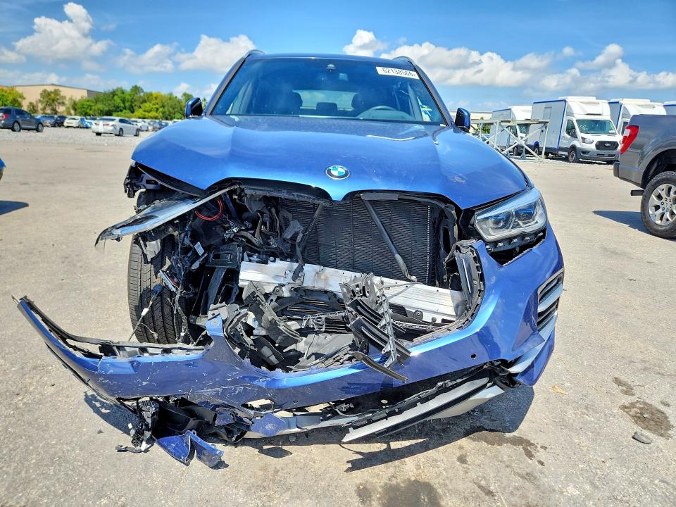 Продаж на аукціоні авто 2021 Bmw X5, vin: 5UXCR4C02M9F62216, номер лоту: 62138566