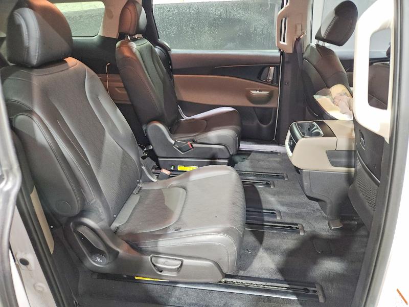 Продажа на аукционе авто 2026 Kia Carnival, vin: KNDNB5K33T6597540, номер лота: 60221486