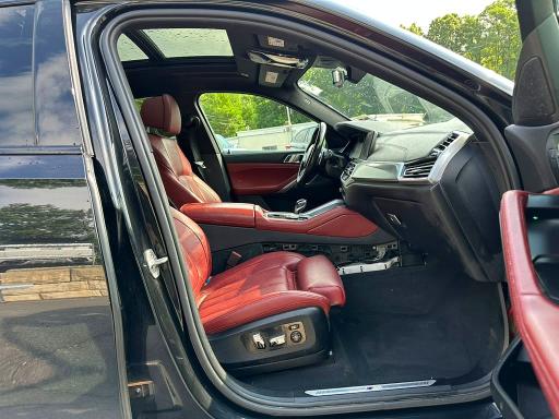 60809026 :رقم المزاد ، 5UXCY6C05N9L63884 vin ، 2022 Bmw X6 مزاد بيع