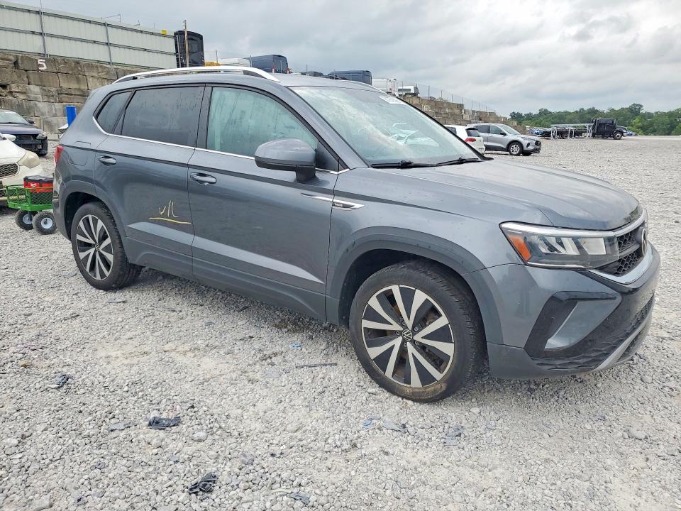 2022 Volkswagen Taos მანქანა იყიდება აუქციონზე, vin: 3VVRX7B29NM060407, აუქციონის ნომერი: 61979396