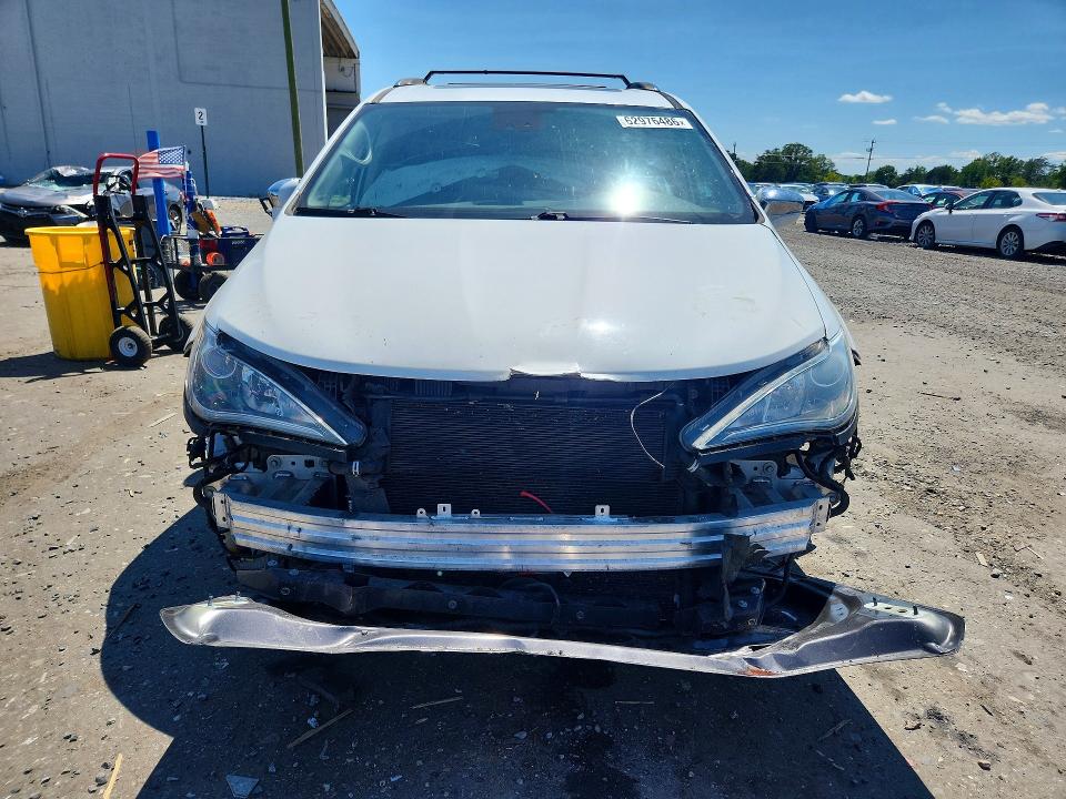 62976486 :رقم المزاد ، 2C4RC1N73HR709226 vin ، 2017 Chrysler Pacifica مزاد بيع
