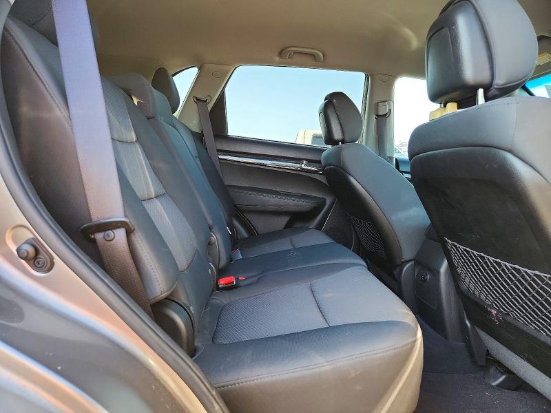 Продажа на аукционе авто 2012 Kia Sorento, vin: 5XYKT3A17CG202695, номер лота: 58917856