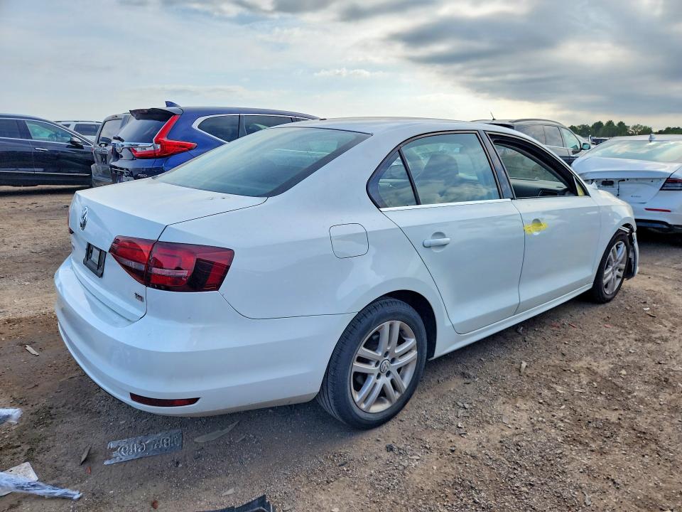 Продажа на аукционе авто 2017 Volkswagen Jetta, vin: 3VW2B7AJ6HM334784, номер лота: 58708826