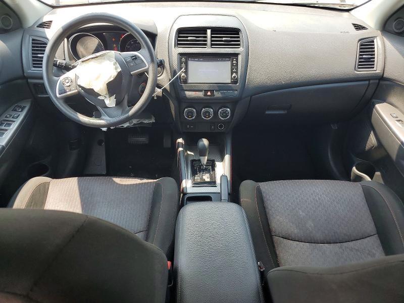 62690296 :رقم المزاد ، JA4AP3AU0JU020885 vin ، 2018 Mitsubishi Outlander Sport مزاد بيع