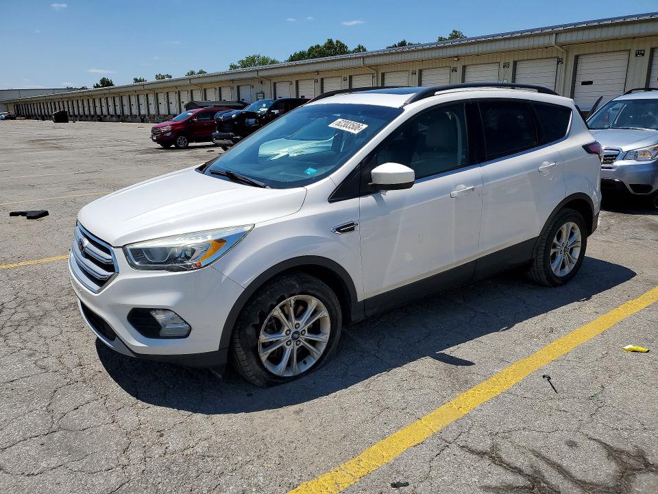 62303506 :رقم المزاد ، 5NMJACDE0RH433405 vin ، 2017 Ford Escape مزاد بيع