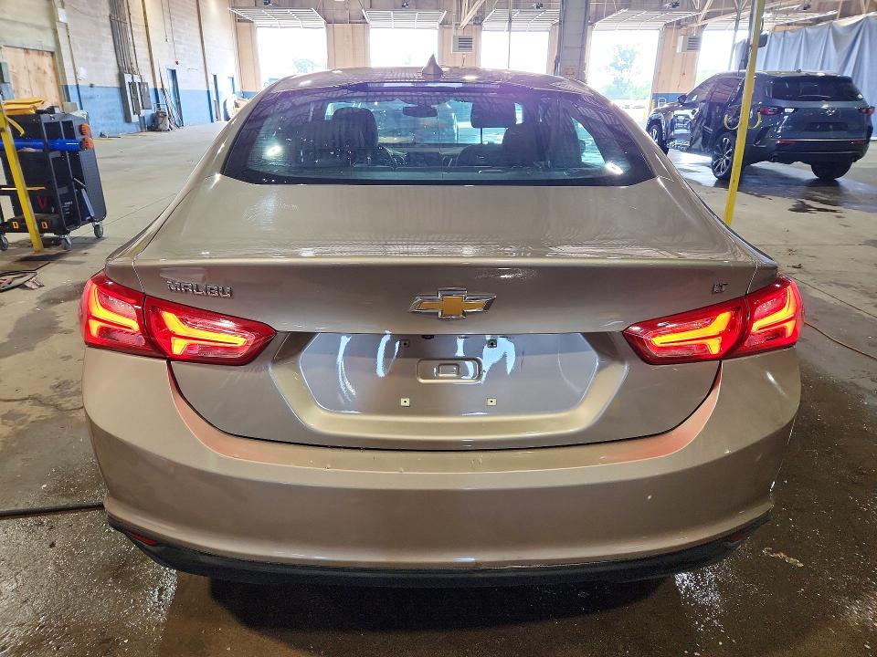2022 Chevrolet Malibu მანქანა იყიდება აუქციონზე, vin: 1G1ZD5ST2NF163701, აუქციონის ნომერი: 60676616