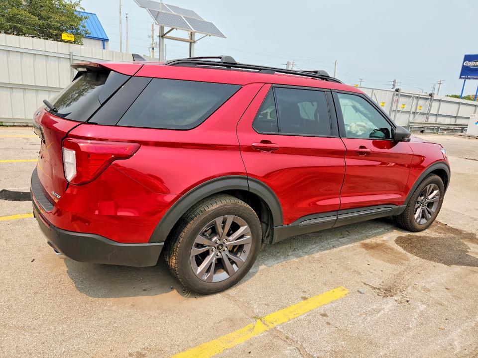 Продажа на аукционе авто 2021 Ford Explorer, vin: 1FMSK8DH8MGC25356, номер лота: 61154186