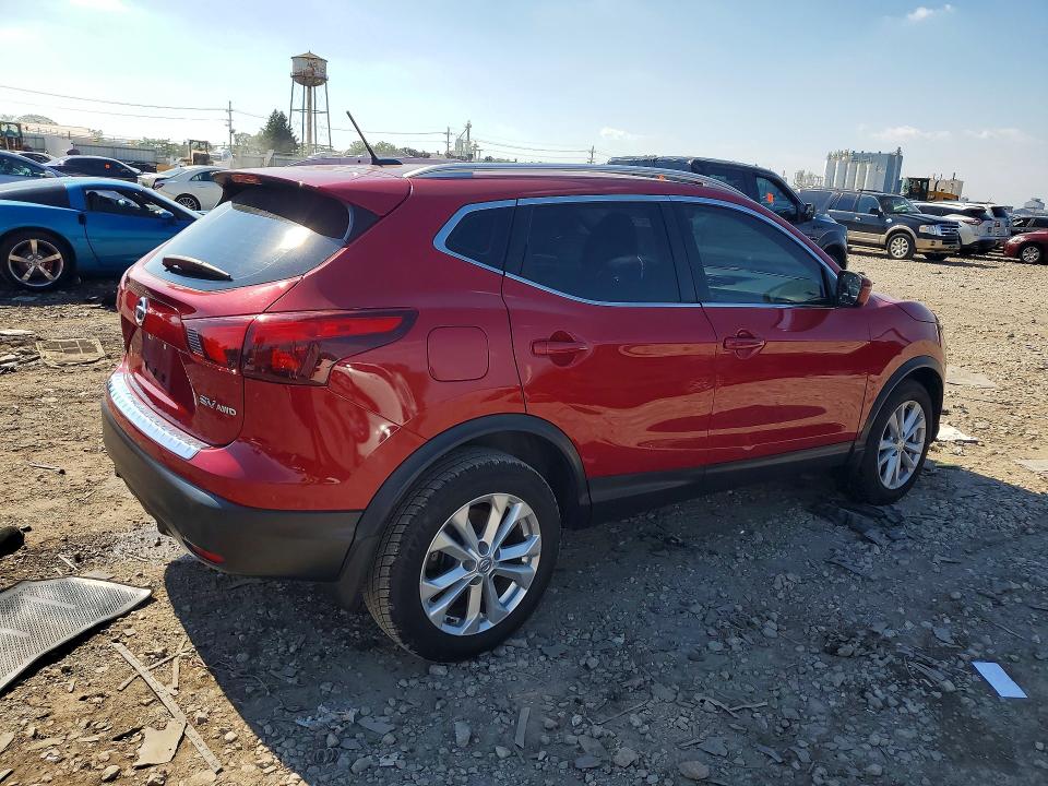 60423506 :رقم المزاد ، JN1BJ1CR9HW110496 vin ، 2017 Nissan Rogue Sport مزاد بيع
