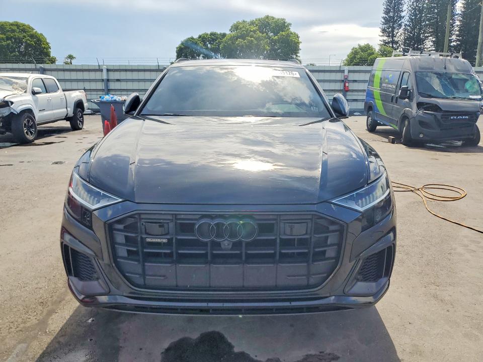 Продажа на аукционе авто 2021 Audi Q8, vin: WA1EVAF17MD030294, номер лота: 59839126