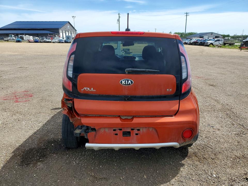 60313036 :رقم المزاد ، KNDJP3A50J7515990 vin ، 2018 Kia Soul مزاد بيع