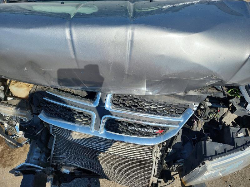 60268166 :رقم المزاد ، 3C4PDCBB1KT836487 vin ، 2019 Dodge Journey مزاد بيع