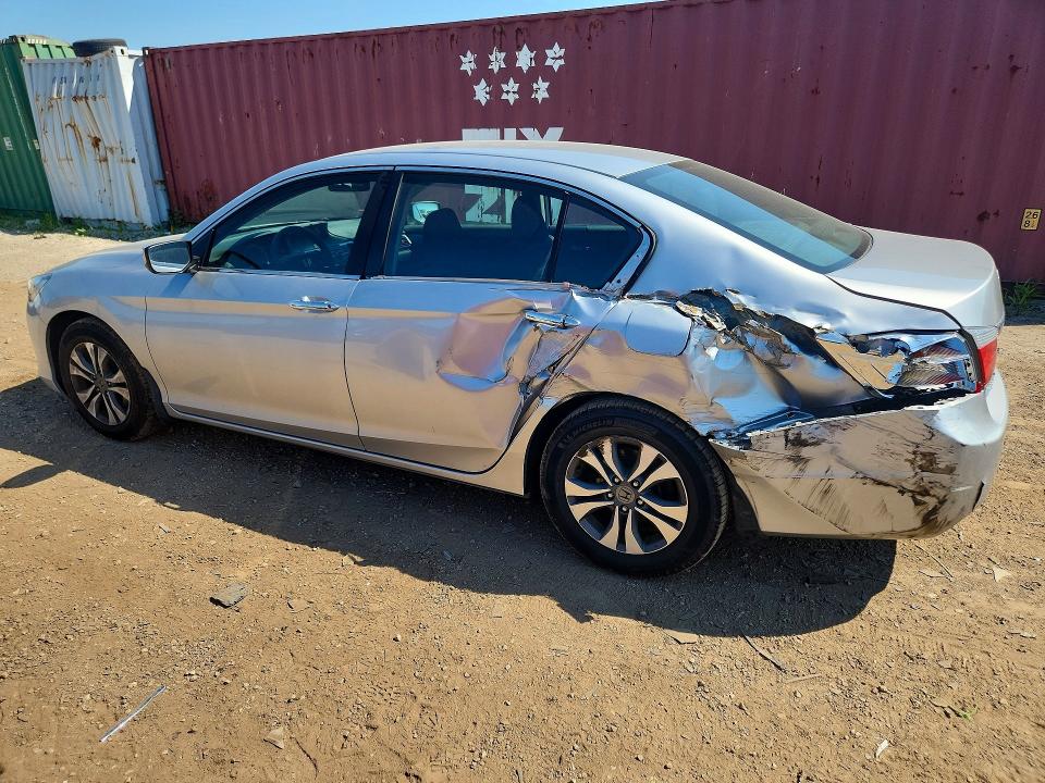 2015 Honda Accord მანქანა იყიდება აუქციონზე, vin: 1HGCR2F38FA160132, აუქციონის ნომერი: 61075616