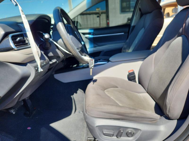 Продаж на аукціоні авто 2018 Toyota Camry, vin: 4T1B11HK3JU658239, номер лоту: 60198046
