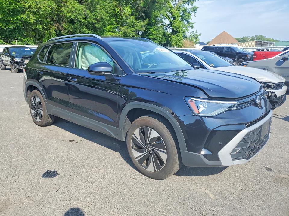 Продажа на аукционе авто 2025 Volkswagen Taos, vin: 3VVUC7B25SM087749, номер лота: 60395766