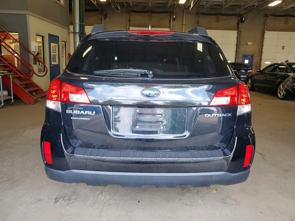 2014 Subaru Outback მანქანა იყიდება აუქციონზე, vin: 4S4BRCDC7E3207071, აუქციონის ნომერი: 61844306