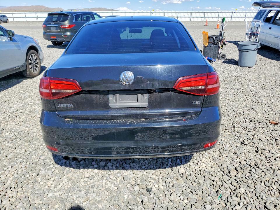2017 Volkswagen Jetta მანქანა იყიდება აუქციონზე, vin: 3VW2B7AJ0HM343545, აუქციონის ნომერი: 62339846