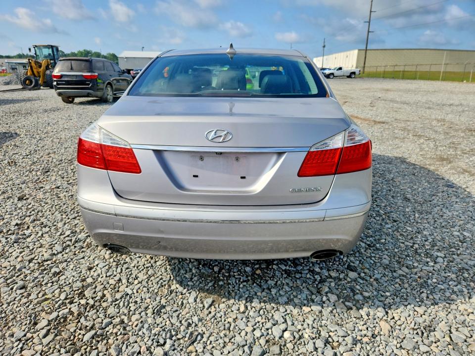 Продажа на аукционе авто 2011 Hyundai Genesis, vin: KMHGC4DE1BU138379, номер лота: 59825496