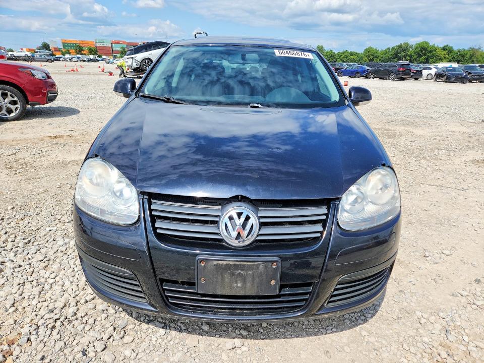 60466876 :رقم المزاد ، 3VWRA7AJ6AM025274 vin ، 2010 Volkswagen Jetta مزاد بيع