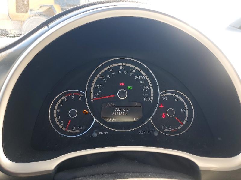2013 Volkswagen Beetle მანქანა იყიდება აუქციონზე, vin: 3VWVT7AT2DM685827, აუქციონის ნომერი: 61722496