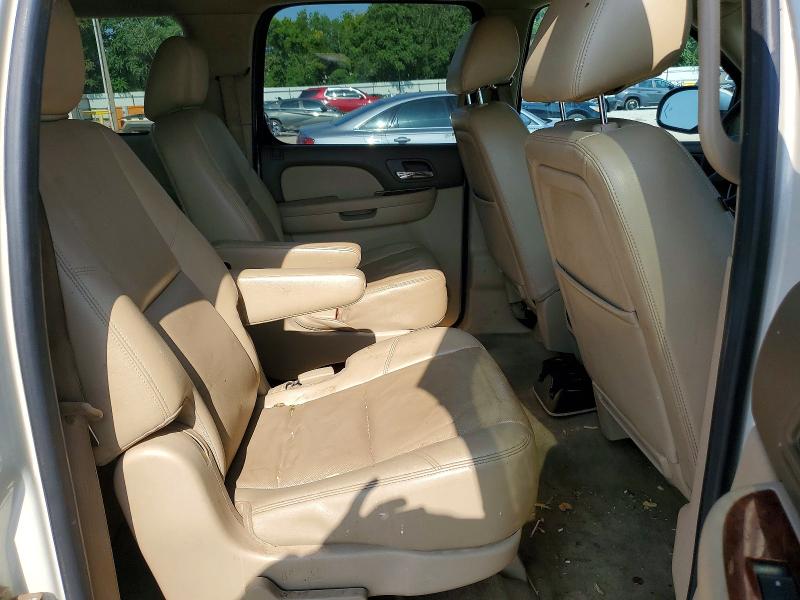 61848576 :رقم المزاد ، 1GKS2KE74ER240454 vin ، 2014 Gmc Yukon Xl مزاد بيع