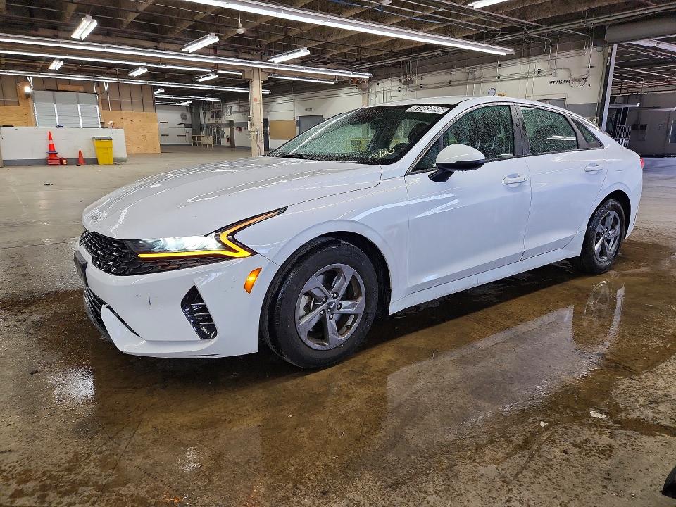 Продаж на аукціоні авто 2023 Kia K5, vin: 5XXG14J28PG196720, номер лоту: 61903896