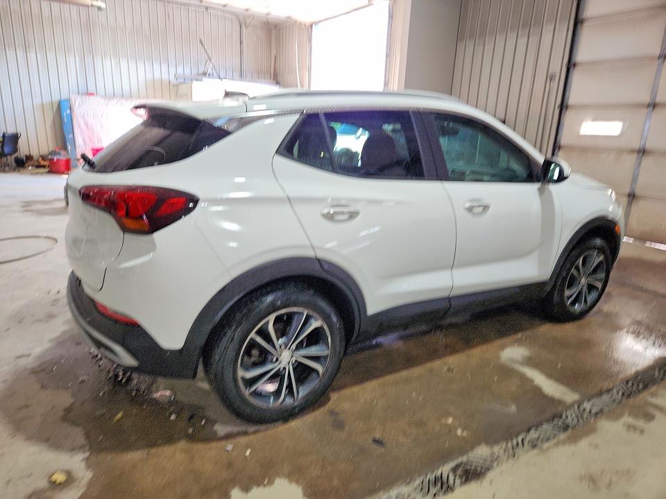 63105916 :رقم المزاد ، KL4MMDSLXLB125479 vin ، 2020 Buick Encore Gx مزاد بيع