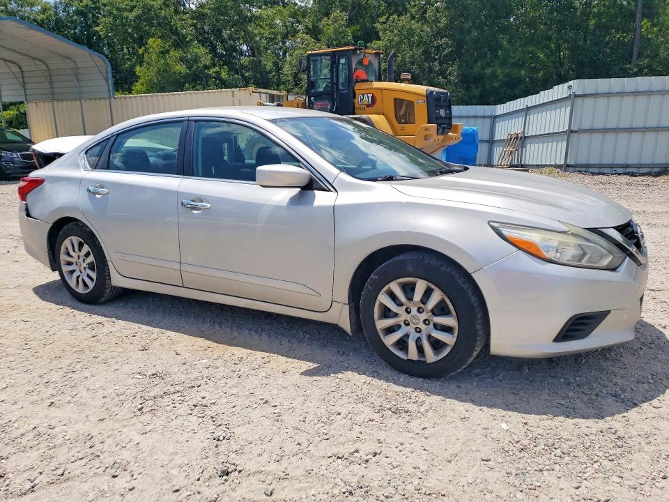 Продажа на аукционе авто 2017 Nissan Altima, vin: 1N4AL3AP7HN365059, номер лота: 60070426
