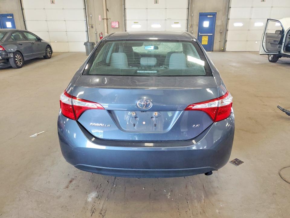 61447756 :رقم المزاد ، 2T1BURHE2FC430399 vin ، 2015 Toyota Corolla مزاد بيع