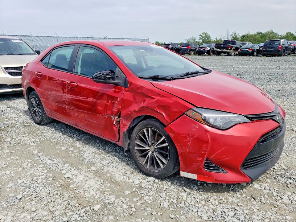 62549256 :رقم المزاد ، 2T1BURHE5HC876937 vin ، 2017 Toyota Corolla مزاد بيع