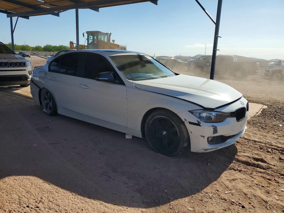 63020666 :رقم المزاد ، WBA3C1G52DNR46568 vin ، 2013 Bmw 328 مزاد بيع
