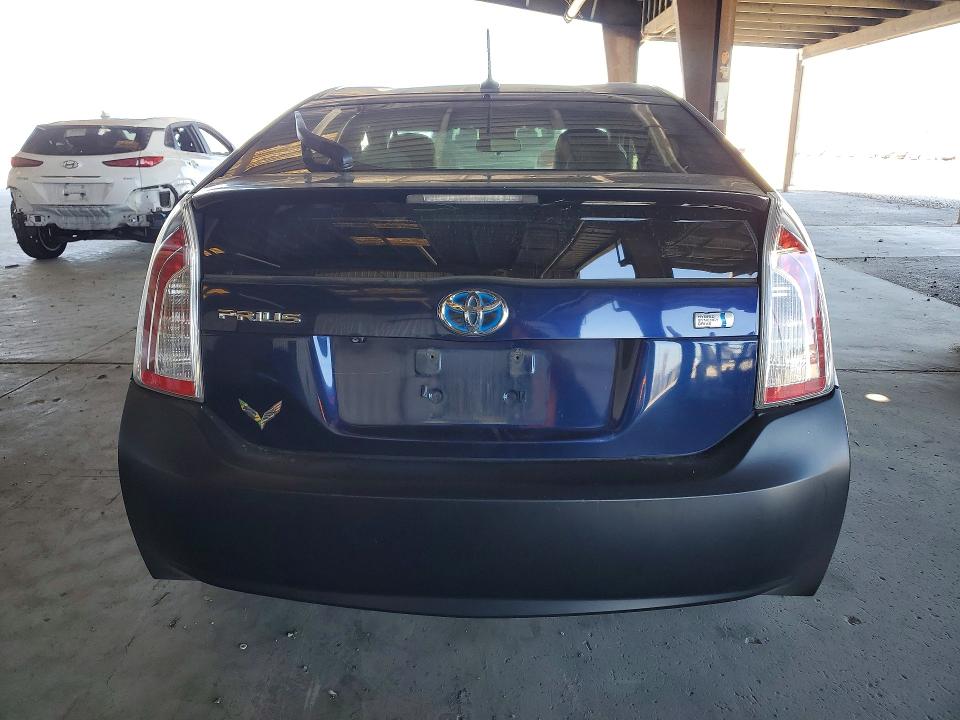 2015 Toyota Prius მანქანა იყიდება აუქციონზე, vin: JTDKN3DUXF0429311, აუქციონის ნომერი: 62844896