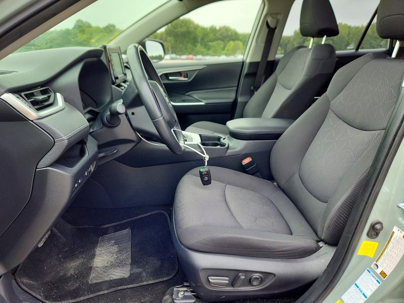 Продажа на аукционе авто 2019 Toyota Rav4, vin: JTMP1RFV0KD504420, номер лота: 61186936