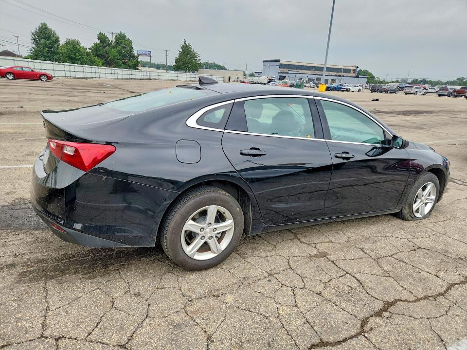 Продажа на аукционе авто 2024 Chevrolet Malibu, vin: 1G1ZB5ST1RF114338, номер лота: 61819506