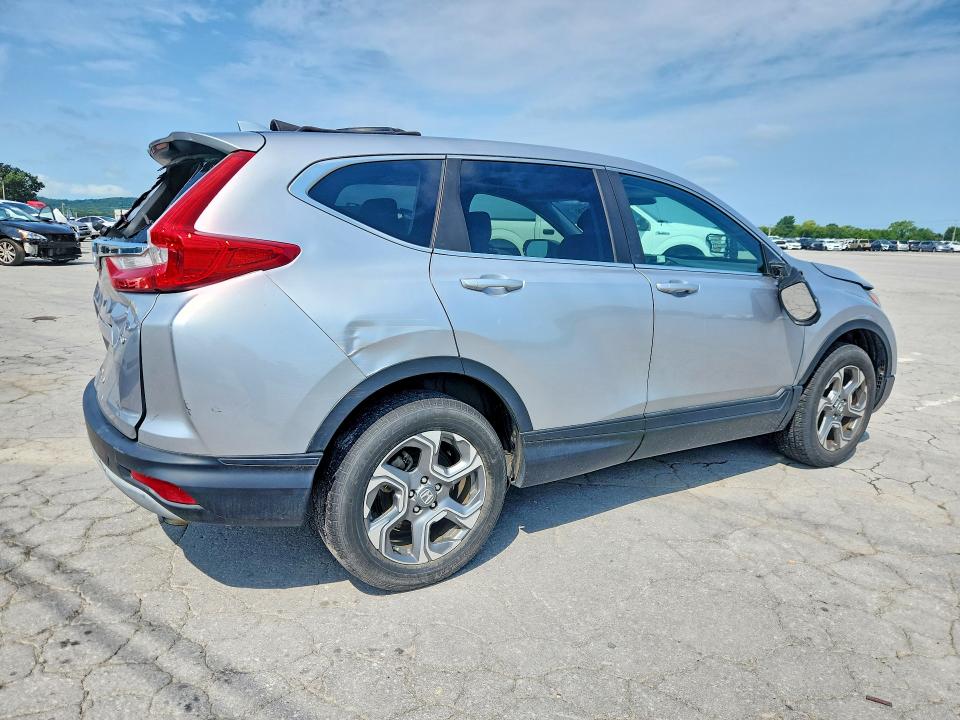 62605116 :رقم المزاد ، 2HKRW2H59JH670992 vin ، 2018 Honda Cr-v مزاد بيع