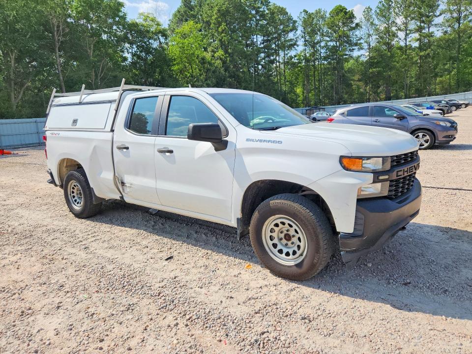 61393406 :رقم المزاد ، 1GCRYAEF3KZ271474 vin ، 2019 Chevrolet Silverado مزاد بيع