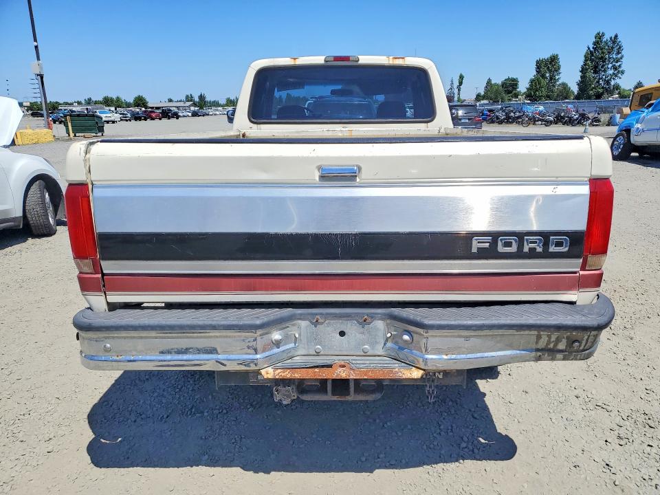 1995 Ford F250 მანქანა იყიდება აუქციონზე, vin: 1FTHX26H4SKA51421, აუქციონის ნომერი: 61041456
