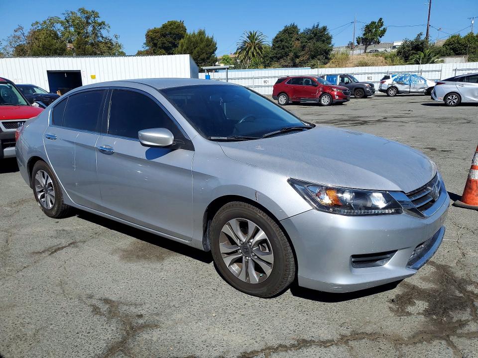 2013 Honda Accord მანქანა იყიდება აუქციონზე, vin: 1HGCR2F38DA105371, აუქციონის ნომერი: 62995776
