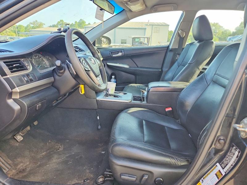61060756 :رقم المزاد ، 4T1BF1FK5EU451569 vin ، 2014 Toyota Camry مزاد بيع