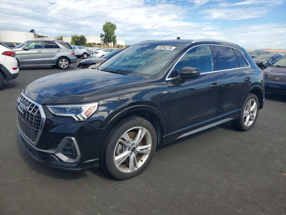 Продажа на аукционе авто 2021 Audi Q3, vin: WA1EECF39M1156865, номер лота: 59394276